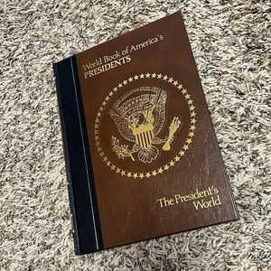 World Book of America’s PRESIDENTS -‎ The President’s World Vintage 1982 Book